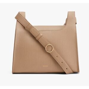 Cuyana Double Loop Bag in cappuccino